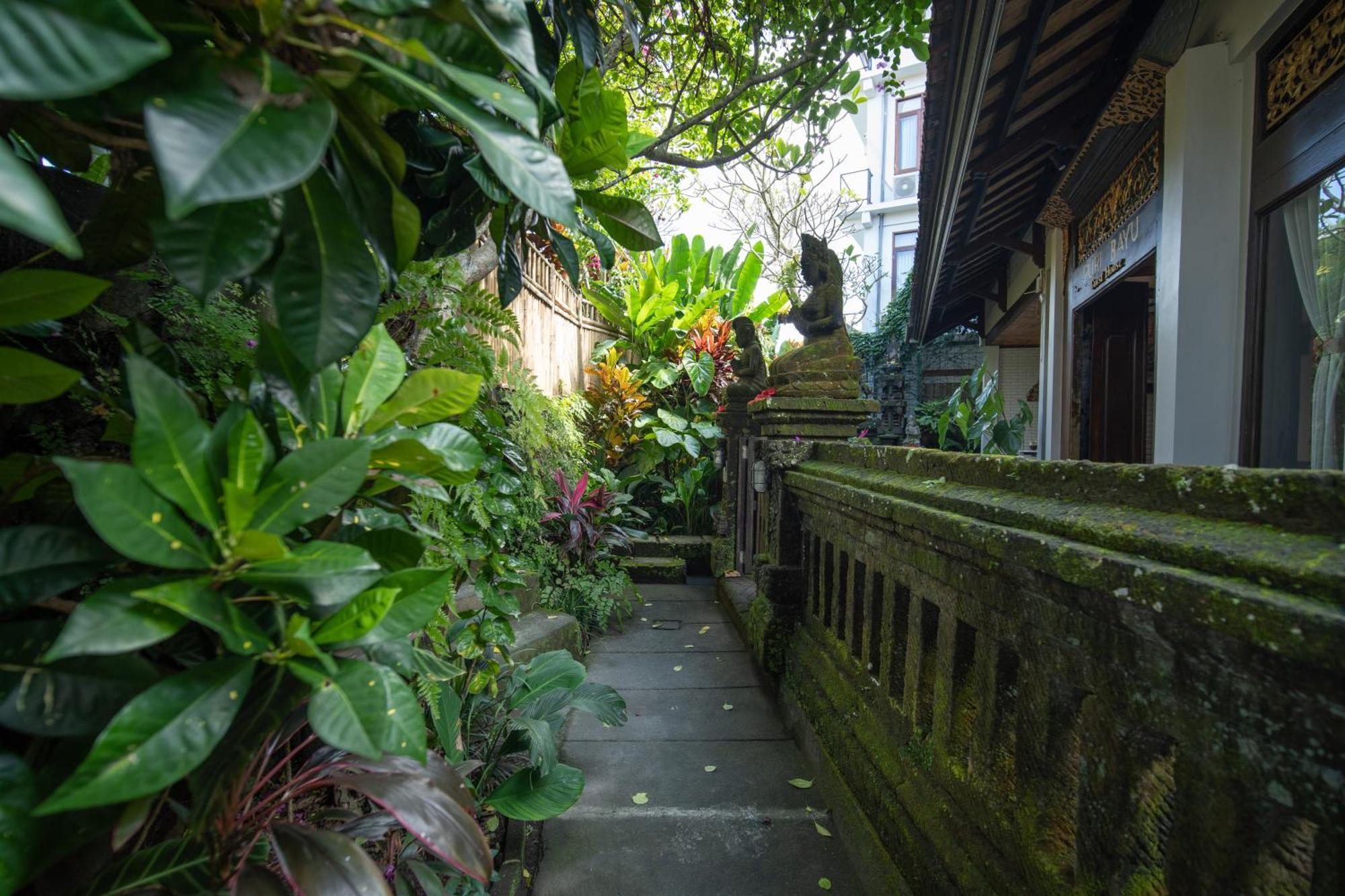 Puri Bayu Hotel Ubud  Bagian luar foto